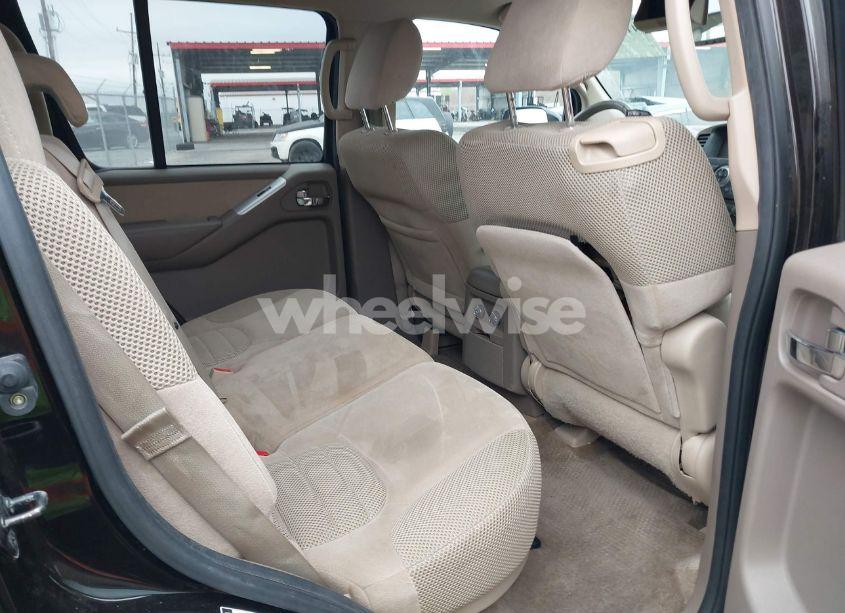 Photo 8 of 2012 Nissan Pathfinder SV (VIN 5N1AR1NN3CC623633)