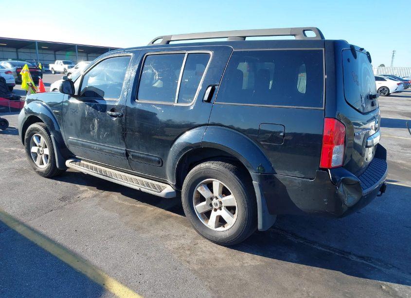 Photo 3 of 2012 Nissan Pathfinder SV (VIN 5N1AR1NN3CC624135)