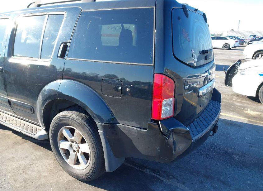 Photo 6 of 2012 Nissan Pathfinder SV (VIN 5N1AR1NN3CC624135)