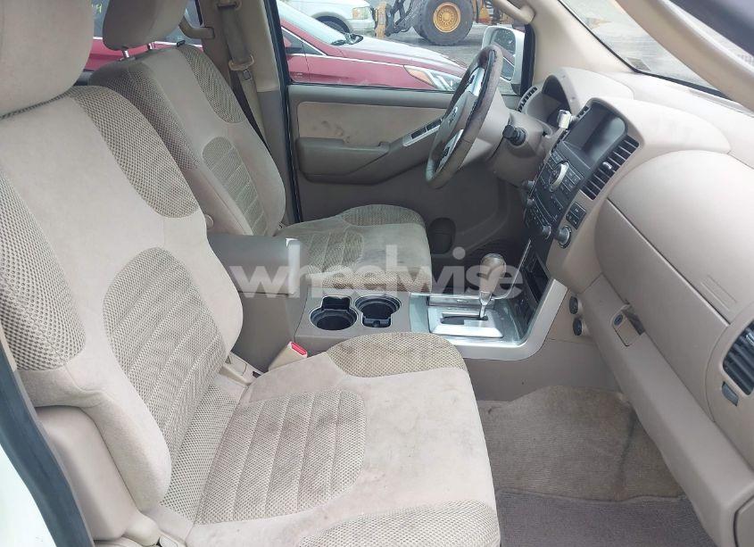 Photo 5 of 2012 Nissan Pathfinder SV (VIN 5N1AR1NN3CC634602)