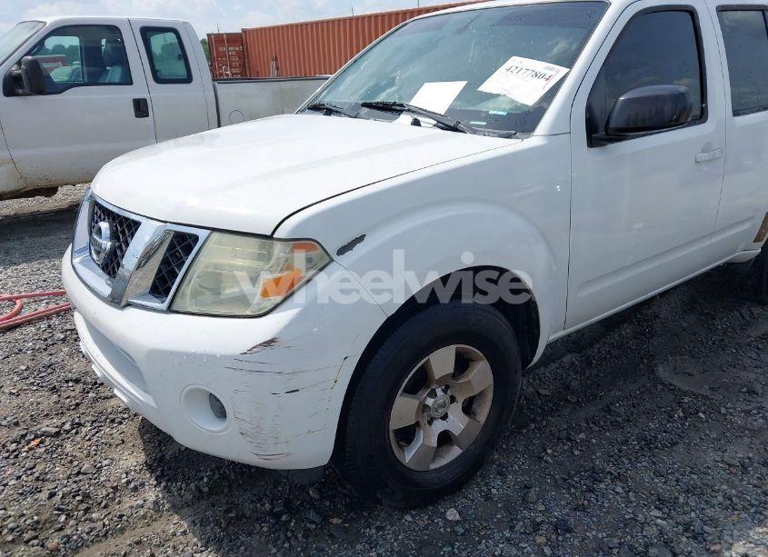 Photo 6 of 2011 Nissan Pathfinder S (VIN 5N1AR1NN4BC605737)
