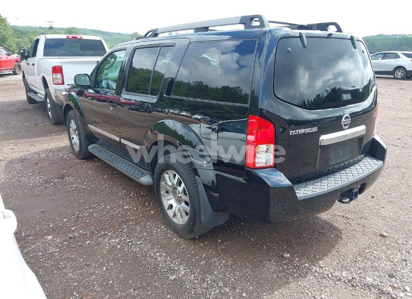 Photo 3 of 2012 Nissan Pathfinder LE (VIN 5N1AR1NN6CC633279)