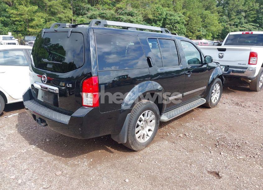 Photo 4 of 2012 Nissan Pathfinder LE (VIN 5N1AR1NN6CC633279)