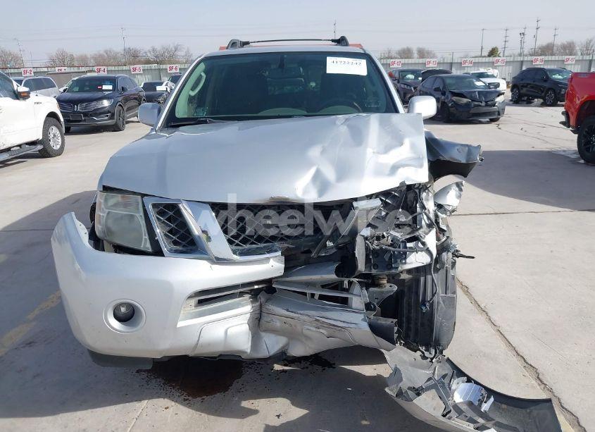Photo 12 of 2012 Nissan Pathfinder SV (VIN 5N1AR1NN6CC639762)