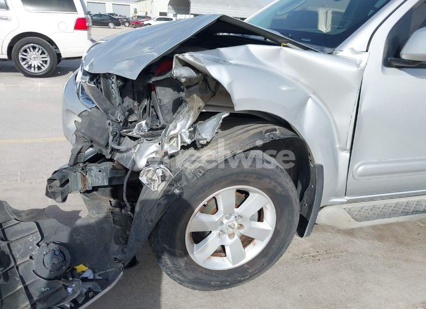 Photo 18 of 2012 Nissan Pathfinder SV (VIN 5N1AR1NN6CC639762)