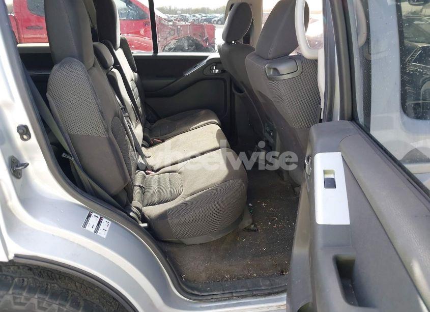 Photo 8 of 2012 Nissan Pathfinder SV (VIN 5N1AR1NN6CC639762)