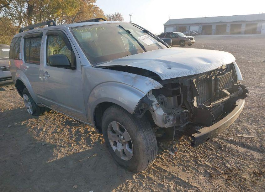 2012 Nissan Pathfinder S (VIN 5N1AR1NN6CC640362) main photo