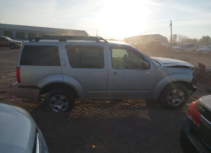 Photo 13 of 2012 Nissan Pathfinder S (VIN 5N1AR1NN6CC640362)