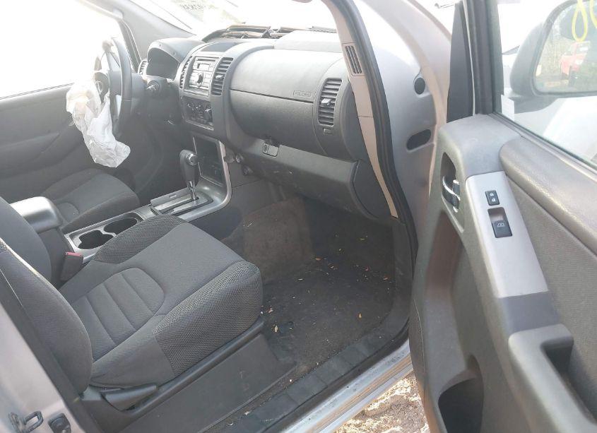 Photo 5 of 2012 Nissan Pathfinder S (VIN 5N1AR1NN6CC640362)