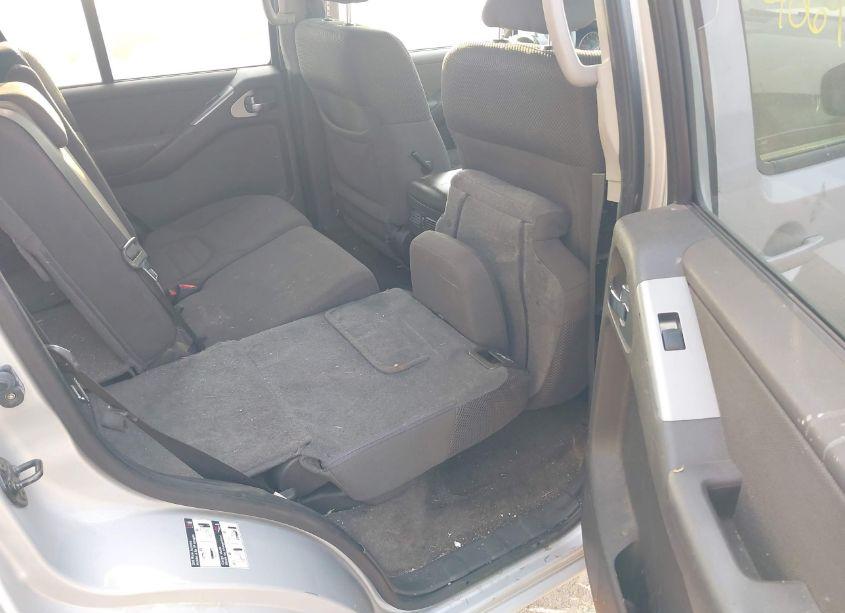 Photo 8 of 2012 Nissan Pathfinder S (VIN 5N1AR1NN6CC640362)