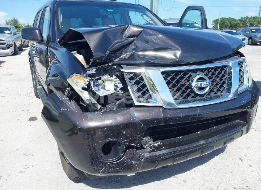 Photo 6 of 2011 Nissan Pathfinder SV (VIN 5N1AR1NN7BC610415)