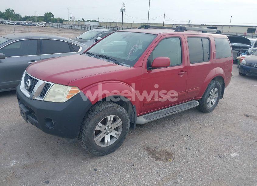 Photo 2 of 2012 Nissan Pathfinder SV (VIN 5N1AR1NN7CC601067)