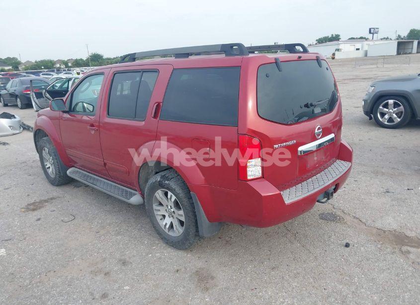 Photo 3 of 2012 Nissan Pathfinder SV (VIN 5N1AR1NN7CC601067)