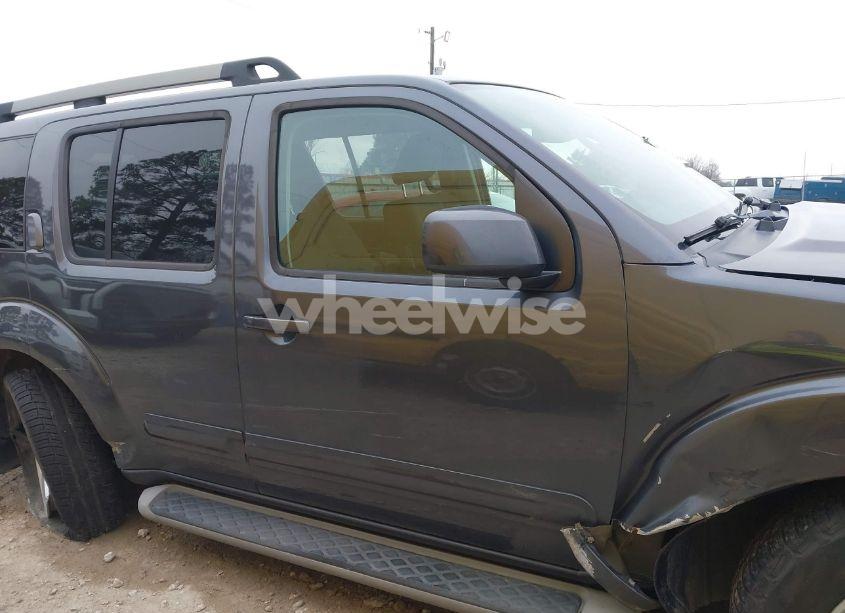 Photo 13 of 2012 Nissan Pathfinder SV (VIN 5N1AR1NN7CC631038)