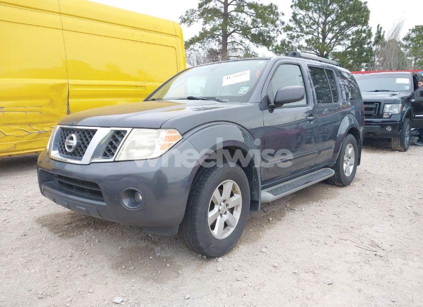 Photo 2 of 2012 Nissan Pathfinder SV (VIN 5N1AR1NN7CC631038)