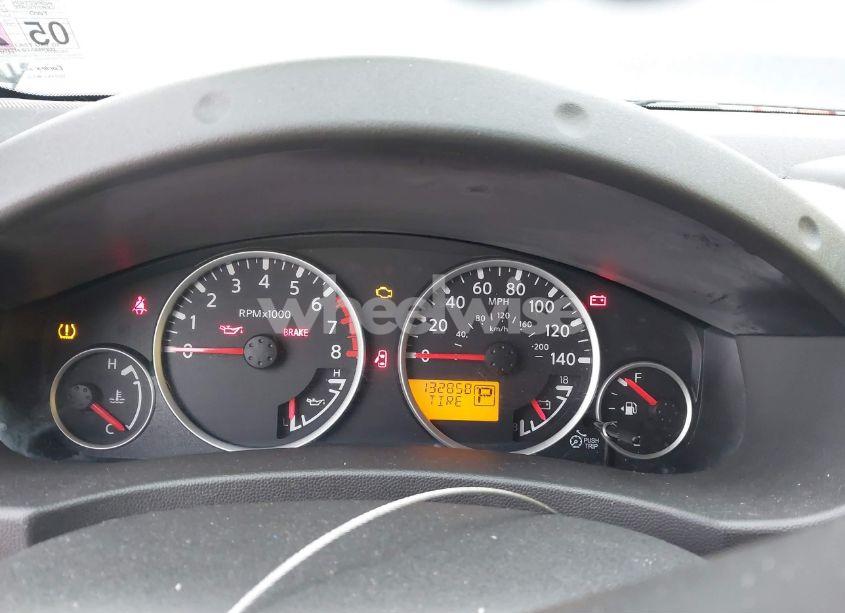 Photo 7 of 2012 Nissan Pathfinder SV (VIN 5N1AR1NN7CC631038)