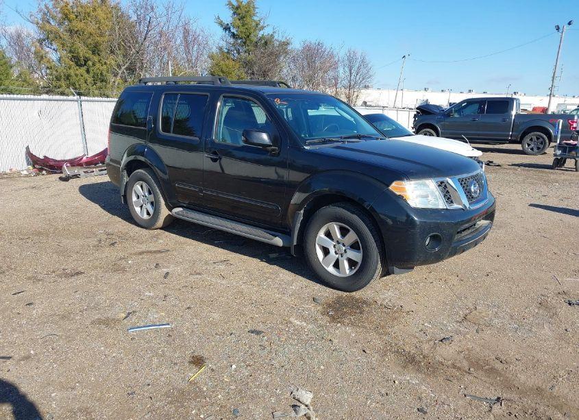 2010 Nissan Pathfinder SE (VIN 5N1AR1NN8AC630073) main photo