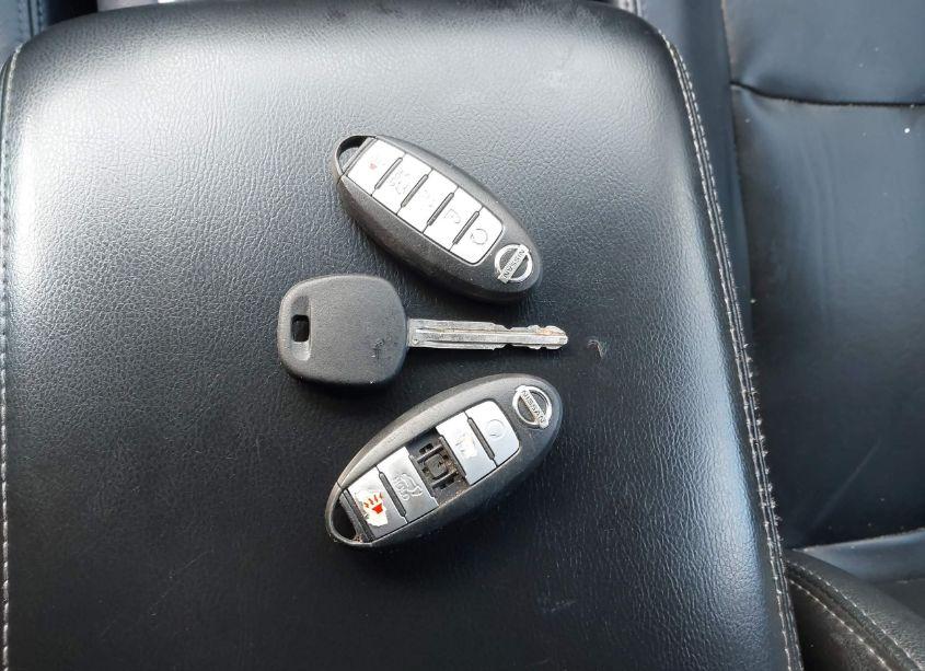 Photo 11 of 2013 Nissan Pathfinder SL (VIN 5N1AR2MM0DC625811)