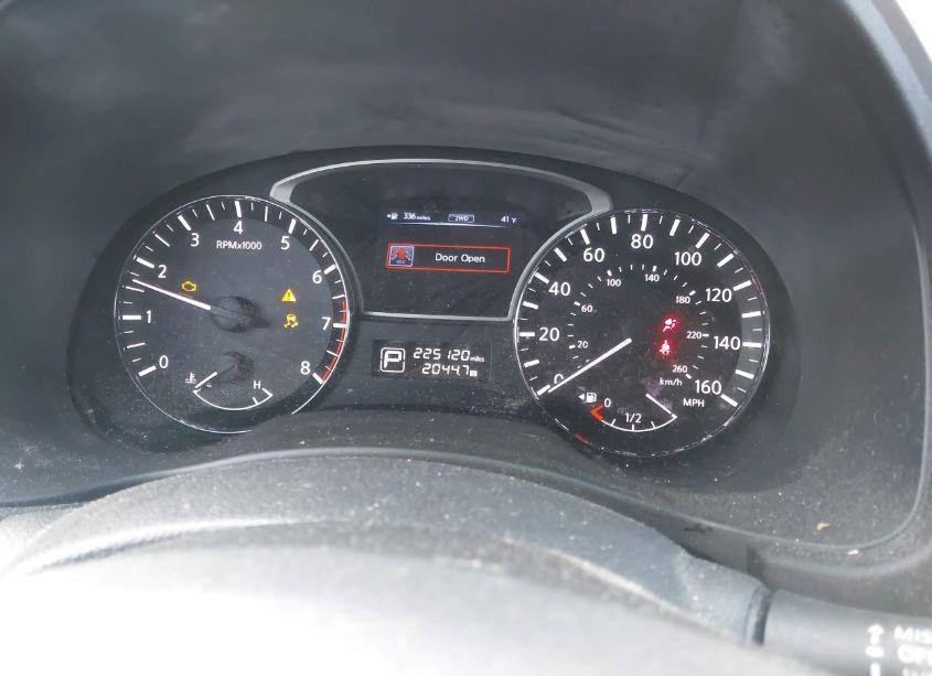 Photo 7 of 2013 Nissan Pathfinder SL (VIN 5N1AR2MM0DC625811)