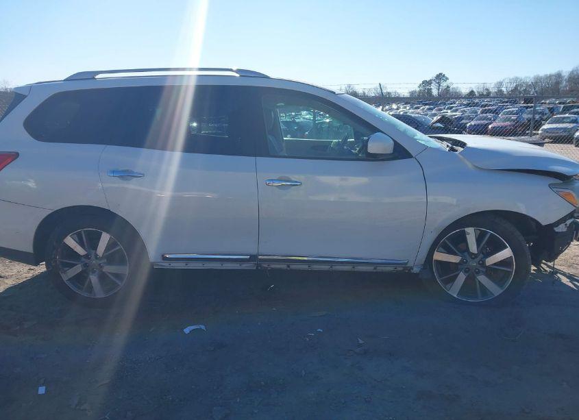 Photo 13 of 2013 Nissan Pathfinder PLATINUM (VIN 5N1AR2MM0DC633648)