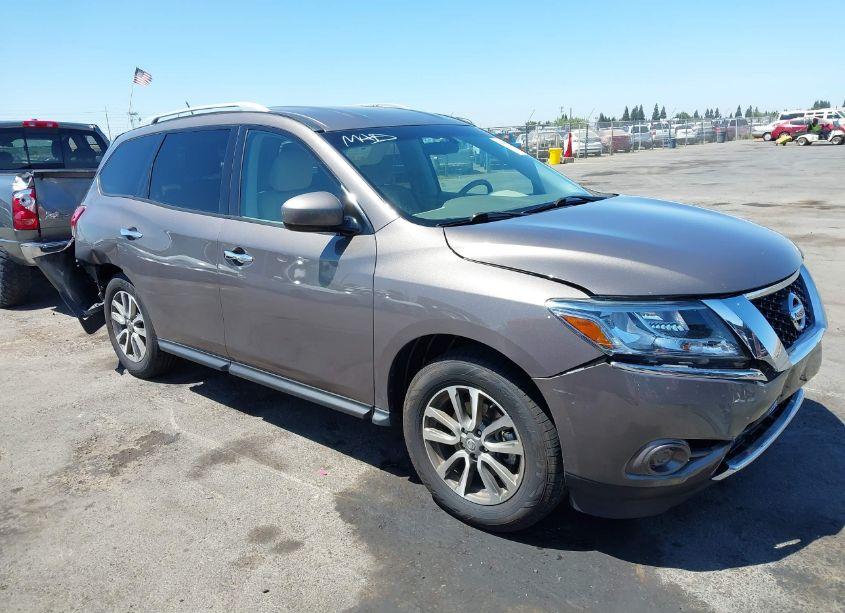 2013 Nissan Pathfinder SV (VIN 5N1AR2MM0DC669792) main photo