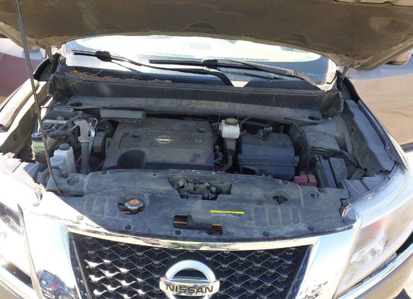 Photo 10 of 2013 Nissan Pathfinder SV (VIN 5N1AR2MM0DC669792)