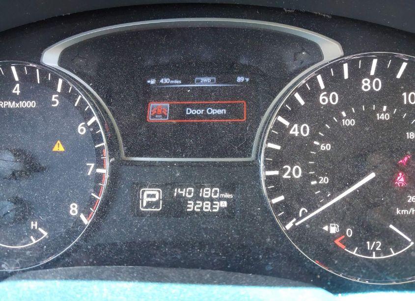 Photo 15 of 2013 Nissan Pathfinder SV (VIN 5N1AR2MM0DC669792)