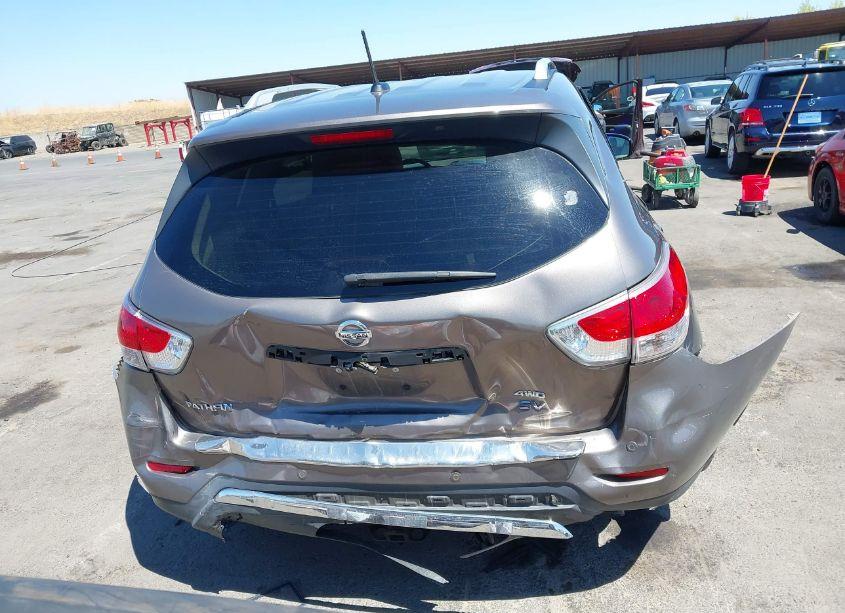 Photo 16 of 2013 Nissan Pathfinder SV (VIN 5N1AR2MM0DC669792)