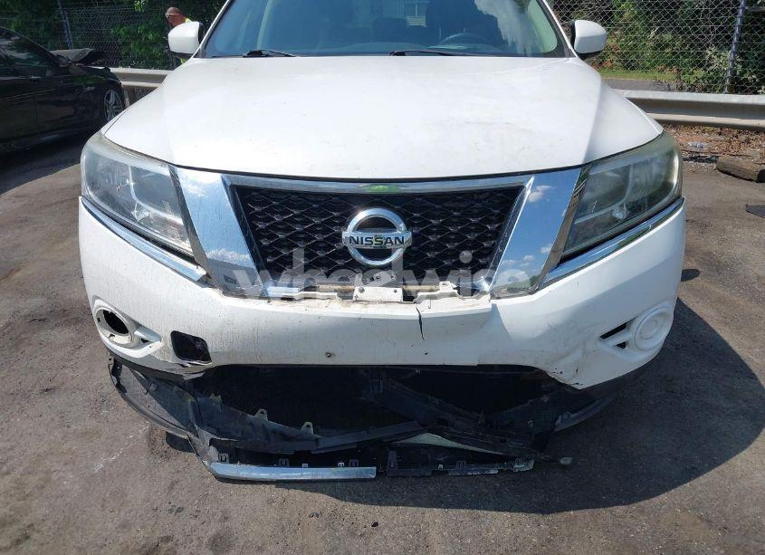 Photo 6 of 2013 Nissan Pathfinder SV (VIN 5N1AR2MM0DC674345)