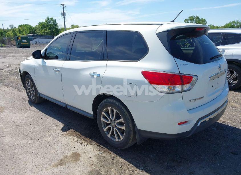 Photo 3 of 2013 Nissan Pathfinder S (VIN 5N1AR2MM0DC688245)