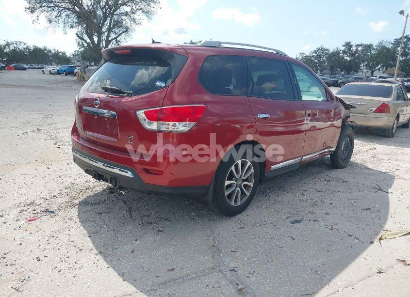 Photo 4 of 2013 Nissan Pathfinder SL (VIN 5N1AR2MM0DC690397)