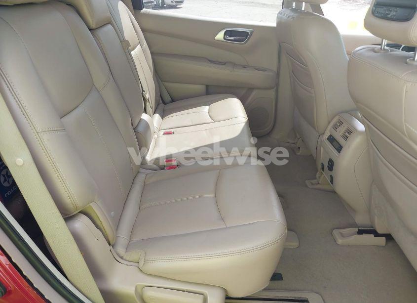 Photo 8 of 2013 Nissan Pathfinder SL (VIN 5N1AR2MM0DC690397)