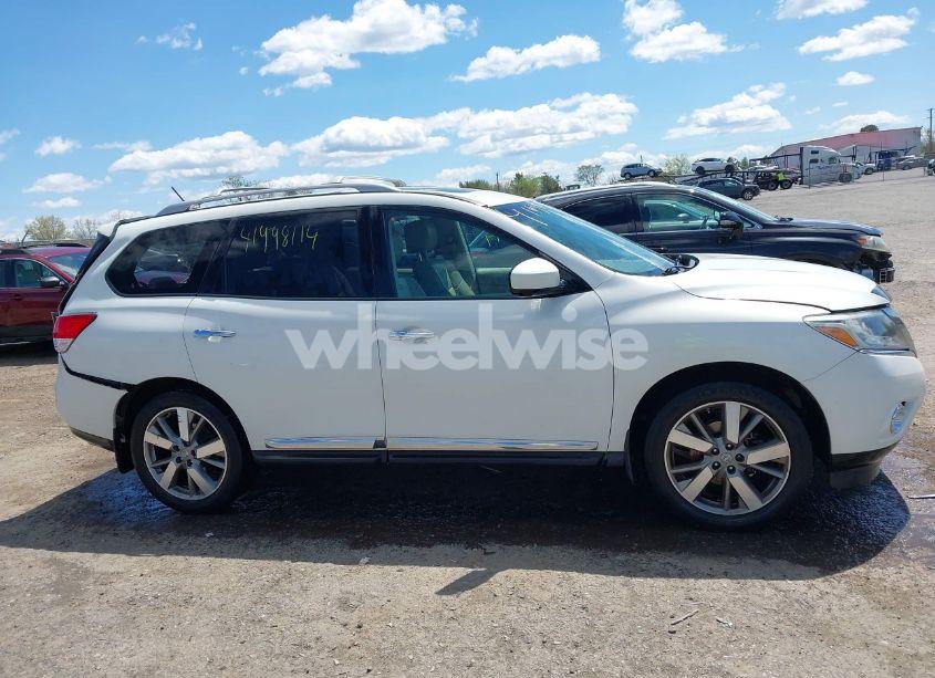Photo 13 of 2014 Nissan Pathfinder PLATINUM (VIN 5N1AR2MM0EC624028)