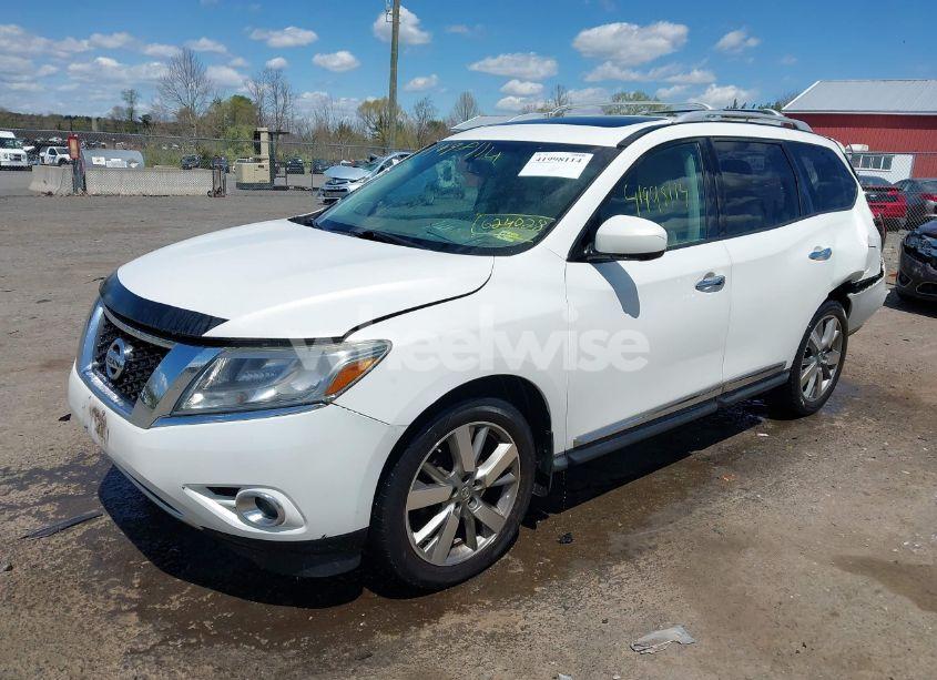 Photo 2 of 2014 Nissan Pathfinder PLATINUM (VIN 5N1AR2MM0EC624028)