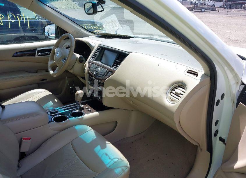 Photo 5 of 2014 Nissan Pathfinder PLATINUM (VIN 5N1AR2MM0EC624028)