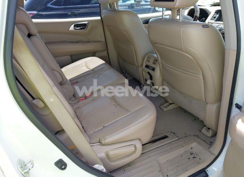 Photo 8 of 2014 Nissan Pathfinder PLATINUM (VIN 5N1AR2MM0EC624028)