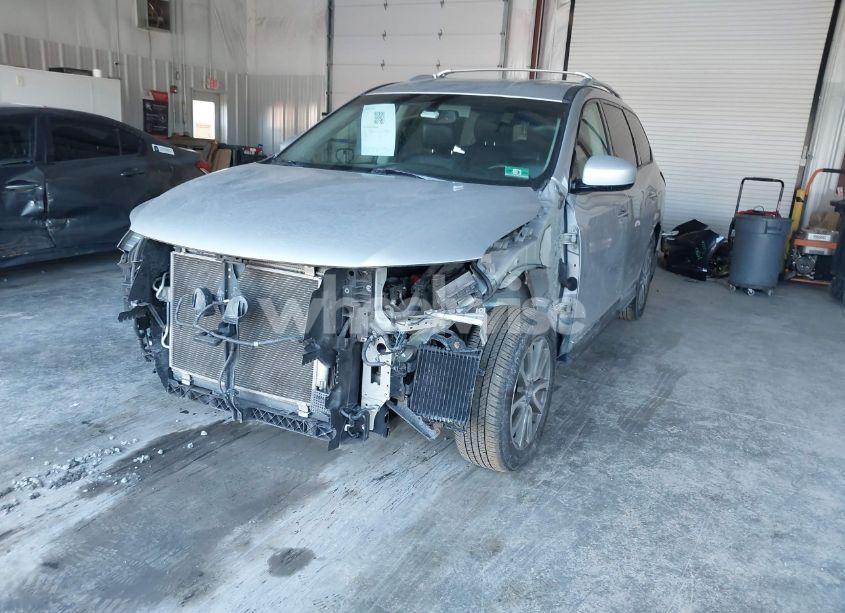 Photo 2 of 2014 Nissan Pathfinder SL (VIN 5N1AR2MM0EC624515)