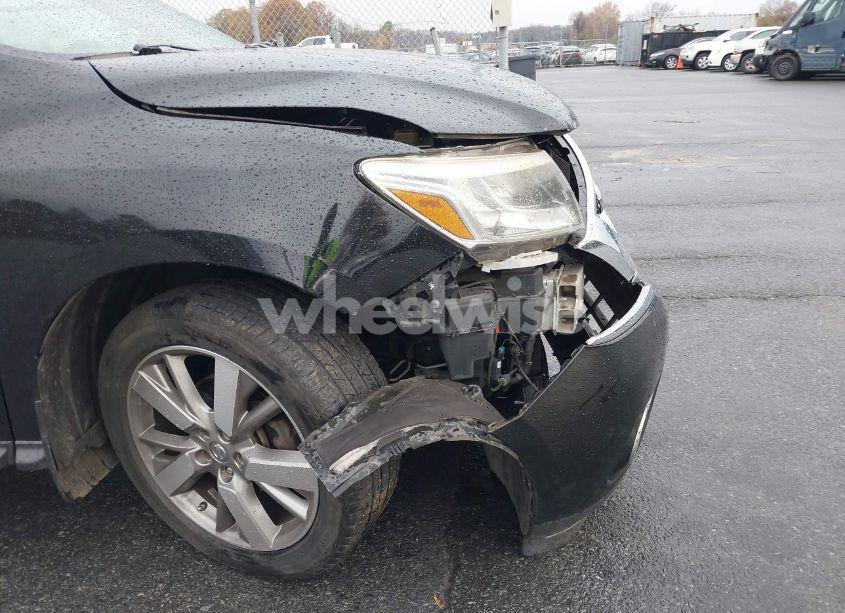 Photo 6 of 2014 Nissan Pathfinder PLATINUM (VIN 5N1AR2MM0EC627446)