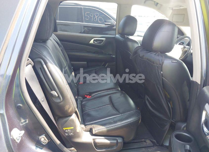 Photo 8 of 2014 Nissan Pathfinder SL (VIN 5N1AR2MM0EC683354)