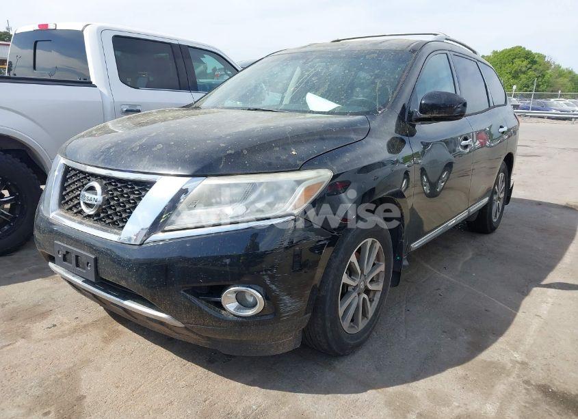 Photo 2 of 2014 Nissan Pathfinder SL (VIN 5N1AR2MM0EC698002)