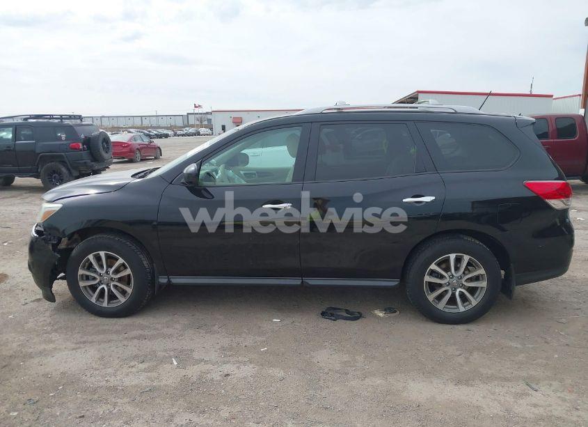 Photo 14 of 2014 Nissan Pathfinder SV (VIN 5N1AR2MM0EC706647)