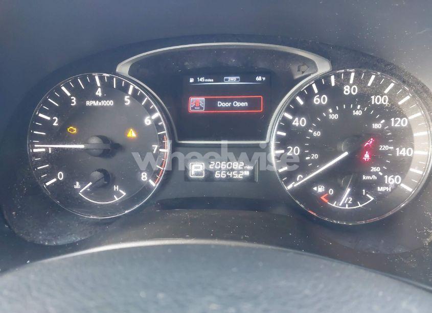 Photo 7 of 2014 Nissan Pathfinder SL (VIN 5N1AR2MM0EC710648)