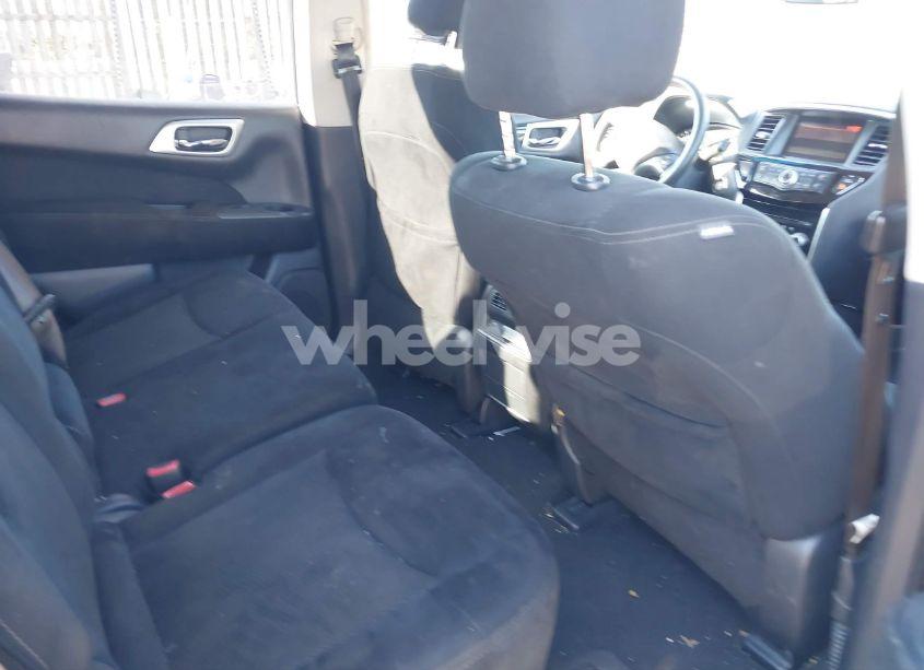 Photo 8 of 2014 Nissan Pathfinder S (VIN 5N1AR2MM0EC721813)