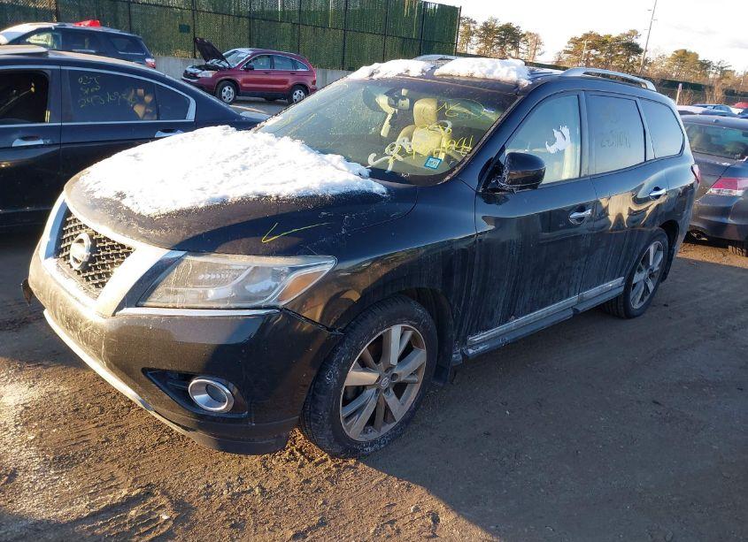 Photo 2 of 2015 Nissan Pathfinder PLATINUM (VIN 5N1AR2MM0FC602225)