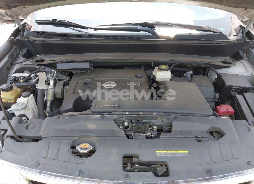 Photo 10 of 2015 Nissan Pathfinder SL (VIN 5N1AR2MM0FC605299)