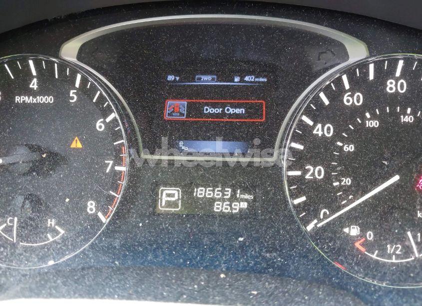 Photo 15 of 2015 Nissan Pathfinder SL (VIN 5N1AR2MM0FC605299)