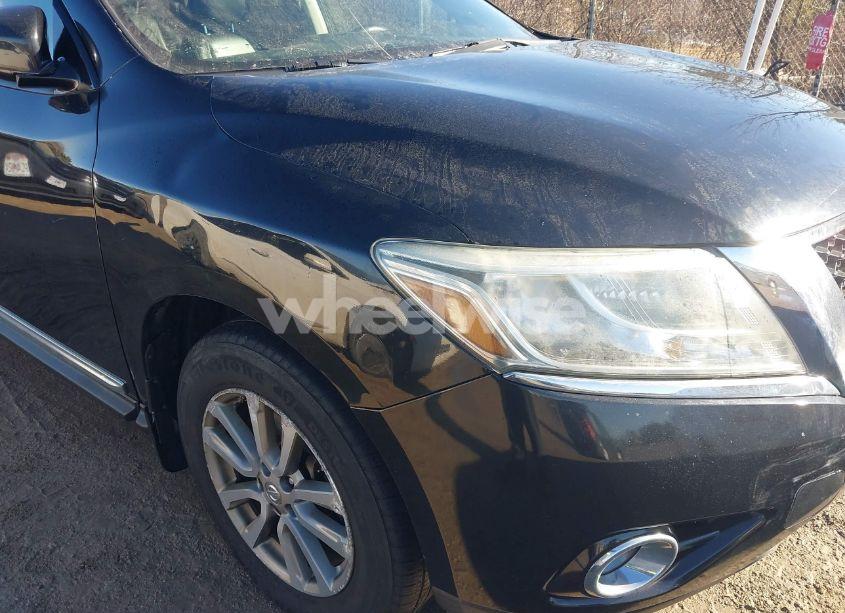 Photo 6 of 2015 Nissan Pathfinder SL (VIN 5N1AR2MM0FC621423)