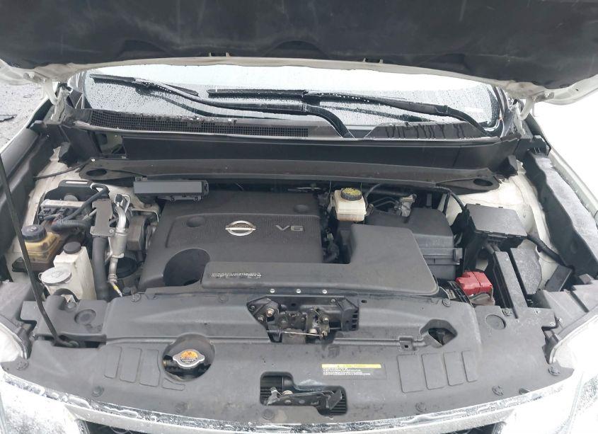 Photo 10 of 2015 Nissan Pathfinder S (VIN 5N1AR2MM0FC621826)