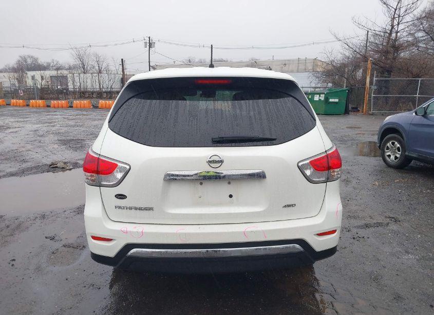 Photo 16 of 2015 Nissan Pathfinder S (VIN 5N1AR2MM0FC621826)