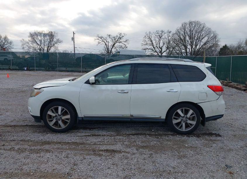 Photo 14 of 2015 Nissan Pathfinder PLATINUM (VIN 5N1AR2MM0FC635533)